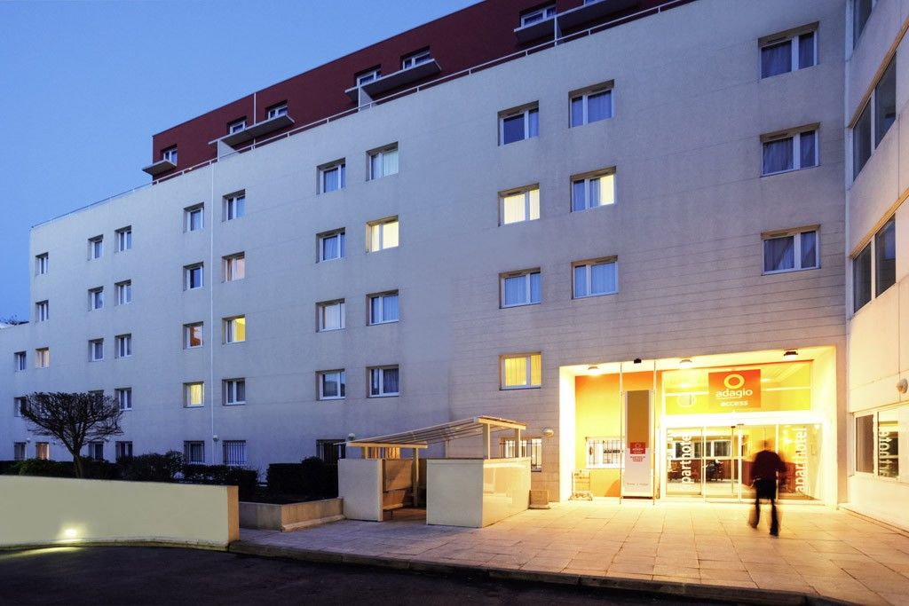 Appart hôtel Adagio Access Prado Périer 3*
